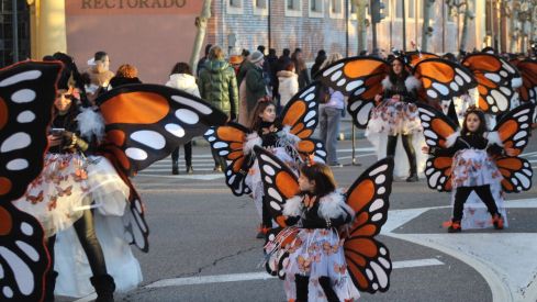 León se llena de color con el Gran Desfile de Carnaval | José Martín