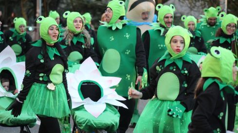 León se llena de color con el Gran Desfile de Carnaval | José Martín