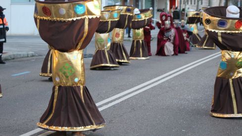 León se llena de color con el Gran Desfile de Carnaval | José Martín