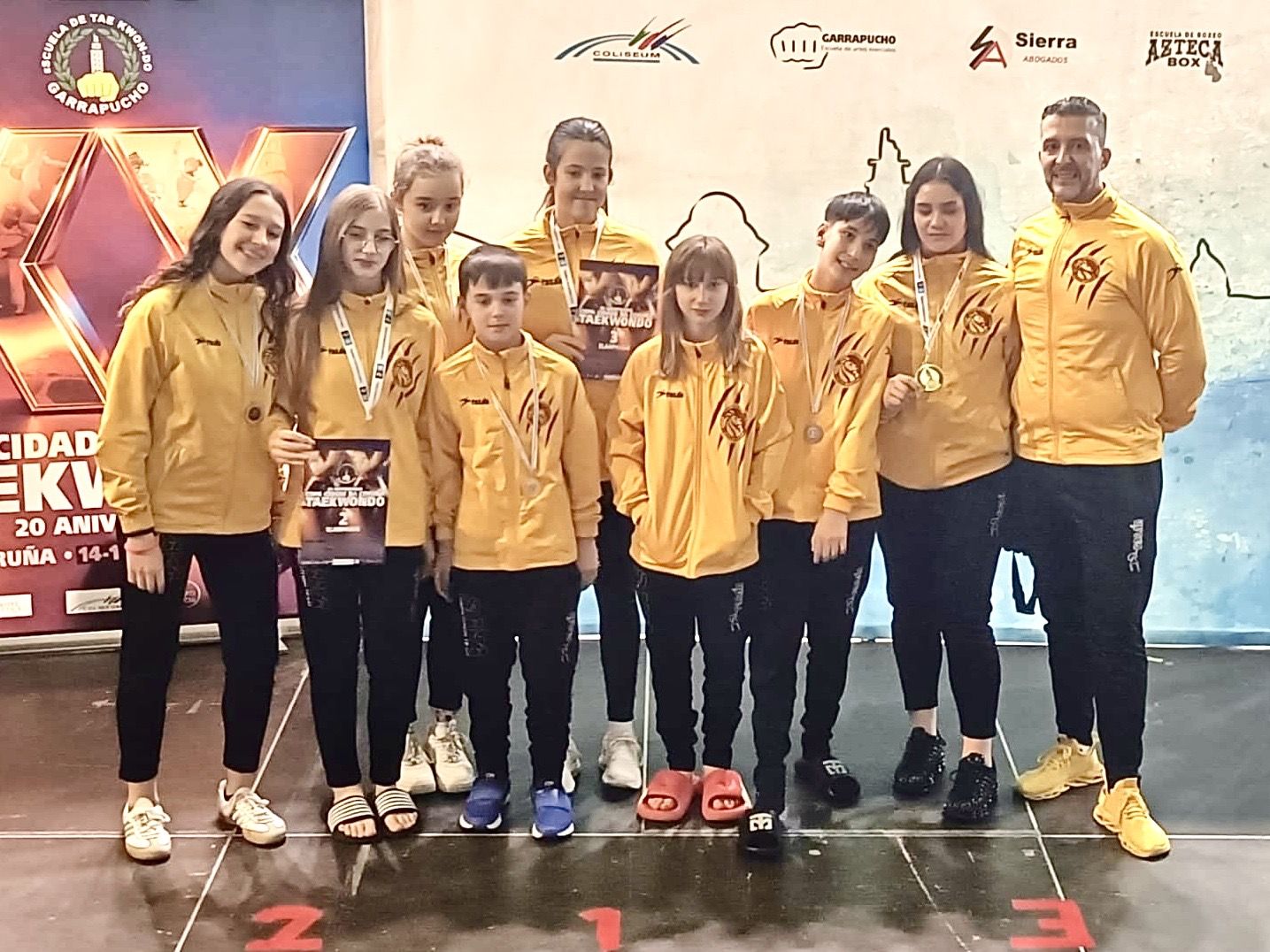 El Club Saya de Valencia de Don Juan brilla en la Copa Ciudade de Da Coruña