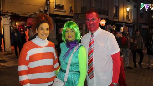 La Noche Bruja hechiza La Bañeza con color y música | José Martín