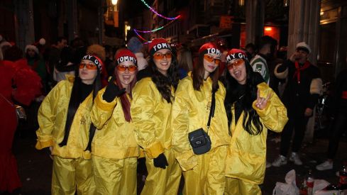 La Noche Bruja hechiza La Bañeza con color y música | José Martín