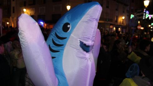 La Noche Bruja hechiza La Bañeza con color y música | José Martín