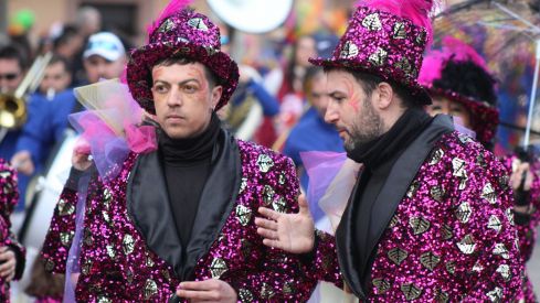 La Bañeza se colorea con en Gran Desfile del Carnaval 2026 | José Martín
