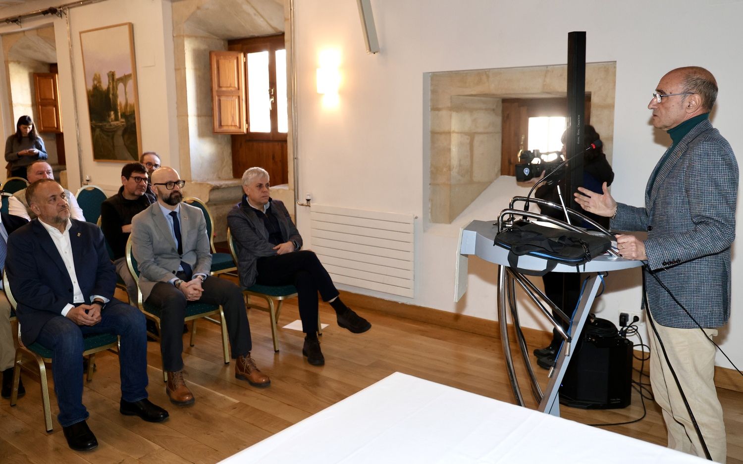 Las comarcas mineras buscan fórmulas para hacerse atractivas para la atracción de inversiones que generen empleo | Campillo / ICAL