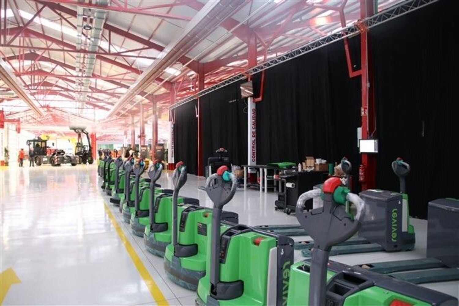 UGT FICA León acusa a CCOO de ‘comprar’ a un candidato en las elecciones sindicales de Revive (GAM)