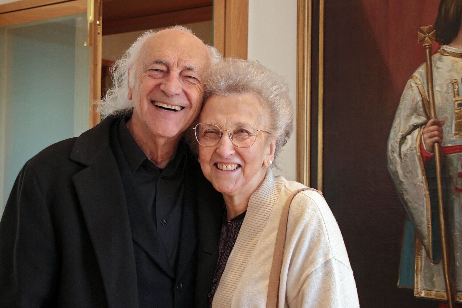 El cantautor berciano, Amancio Prada, junto a Margarita Morais, presidenta de la Fundación Eutherpe | Peio García / ICAL