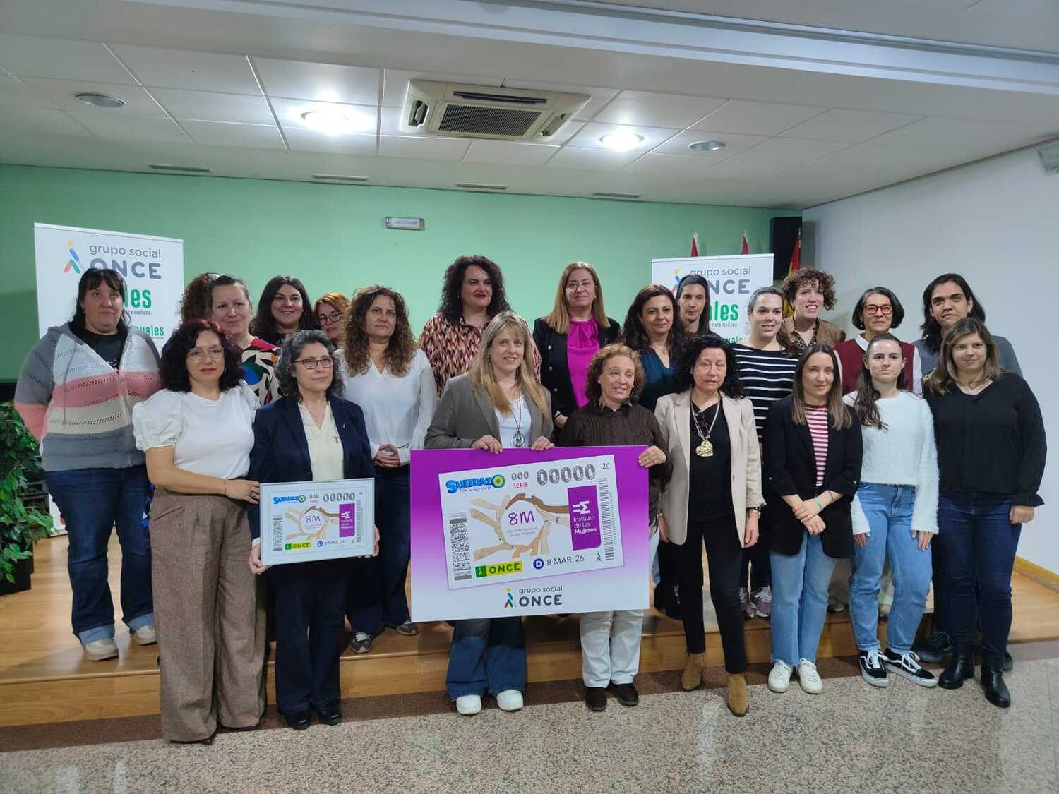 La ONCE dedica once millones de cupones a la igualdad salarial y al Día Internacional de las Mujeres La ONCE dedica once millones de cupones a la igualdad salarial y al Día Internacional de las Mujeres