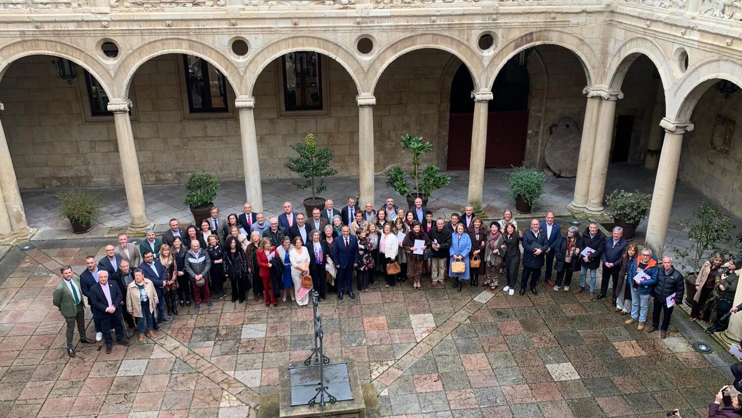 Homenaje jubilados en la Diputación de León