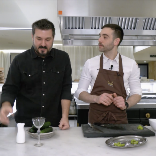 El Restaurante Kamin de León deslumbra en Aquí la Tierra (TVE) con los postres creativos de Mario Gomez | Aqui la Tierra - TVE El Restaurante Kamin de León deslumbra en Aquí la Tierra (TVE) con los postres creativos de Mario Gomez | Aqui la Tierra - TVE