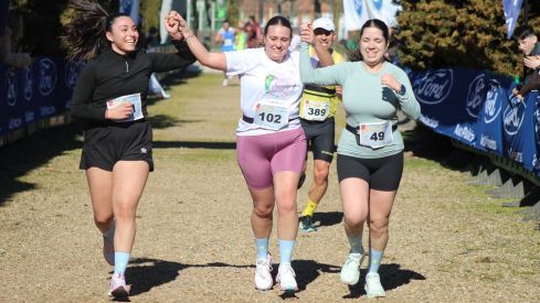 La Virgen corre unida: Los 10K convierten el domingo en una fiesta deportiva | José Martín