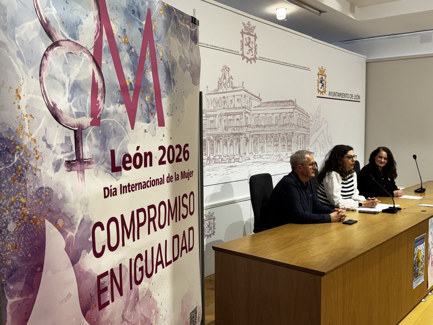 Presentación del programa del 8M en León