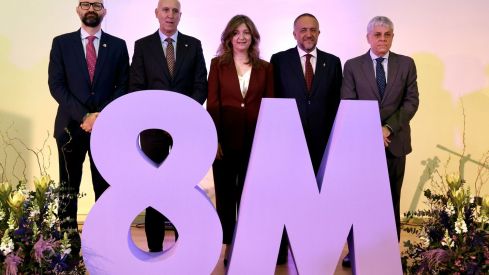 Las instituciones leonesas ponen el foco en la educación como “garantía” para que la igualdad “no sea reversible” y “quede arraigada” | Campillo / ICAL