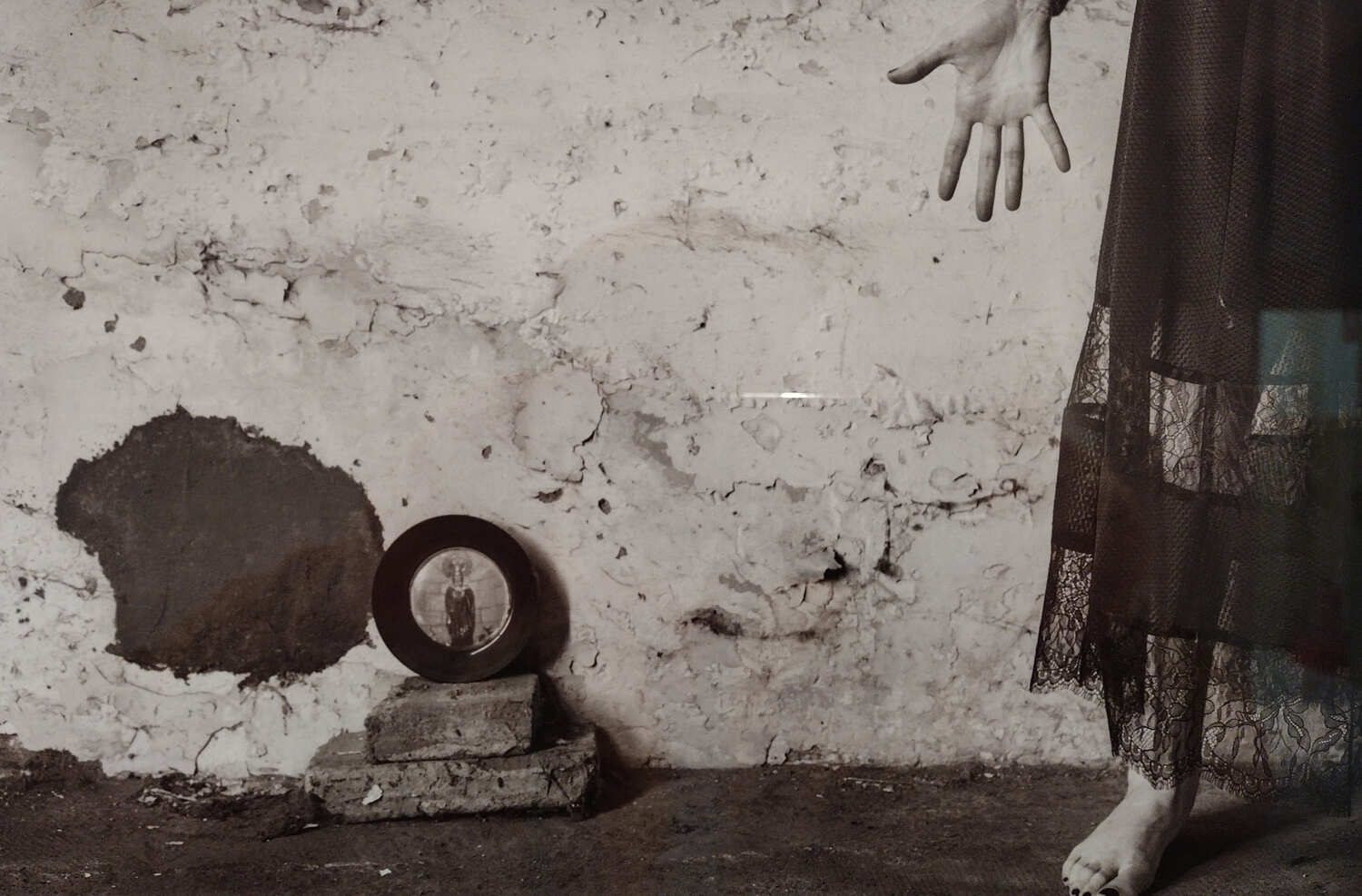 La fotógrafa Carmen Coque lleva a Murias de Paredes (León) sus ‘Arquetipos. Reflejos de la humanidad’