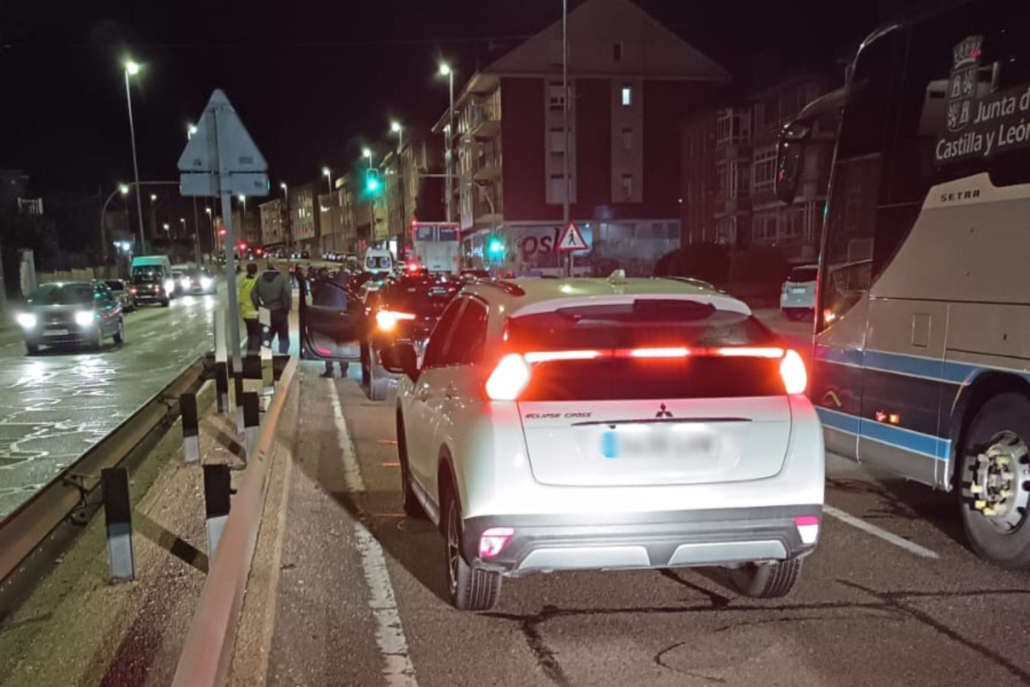 Consiguen reanimar a un hombre atropellado en la Virgen del Camino | Cedida a InfoLeón