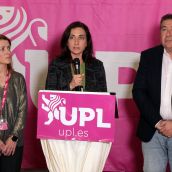  La candidata de Unión del Pueblo Leonés, Alicia Gallego, analiza los resultados de las elecciones | Peio García / ICAL