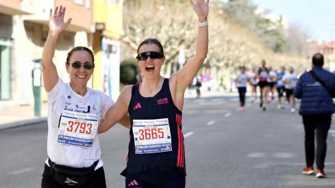 Carlis S. Campillo ICAL. Salida d Media Maratón de León y la Carrera 5K  (3)