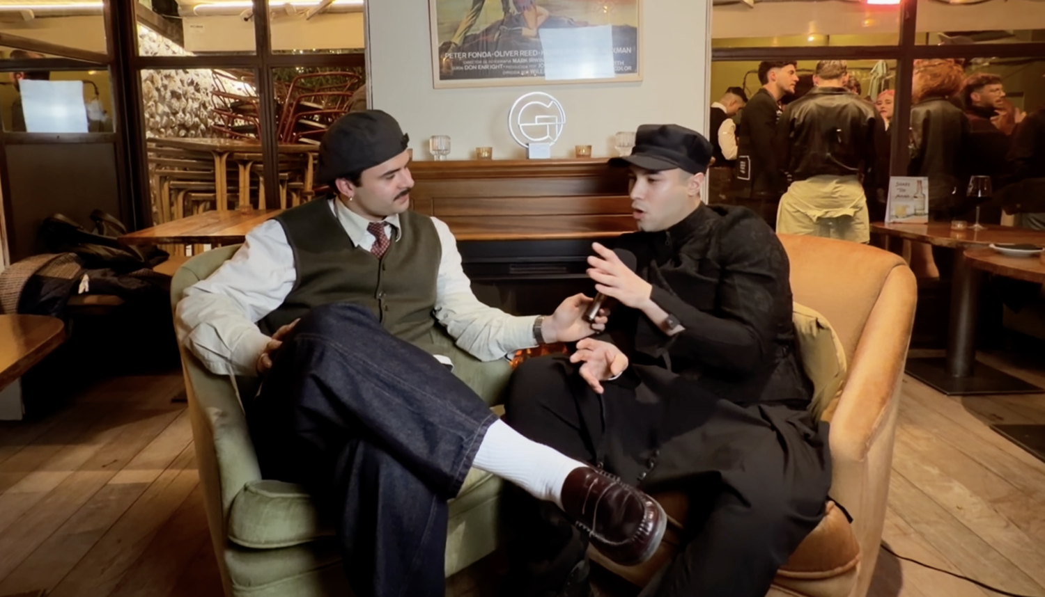 Entrevista a Erik Bruccia tras su desfile en la Fashion Week de Madrid que le hizo valedor del Premio Pelonio New Talent 