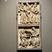 La exposición ‘Reina Ella’ de León en León incorpora una pieza de marfil del siglo XII