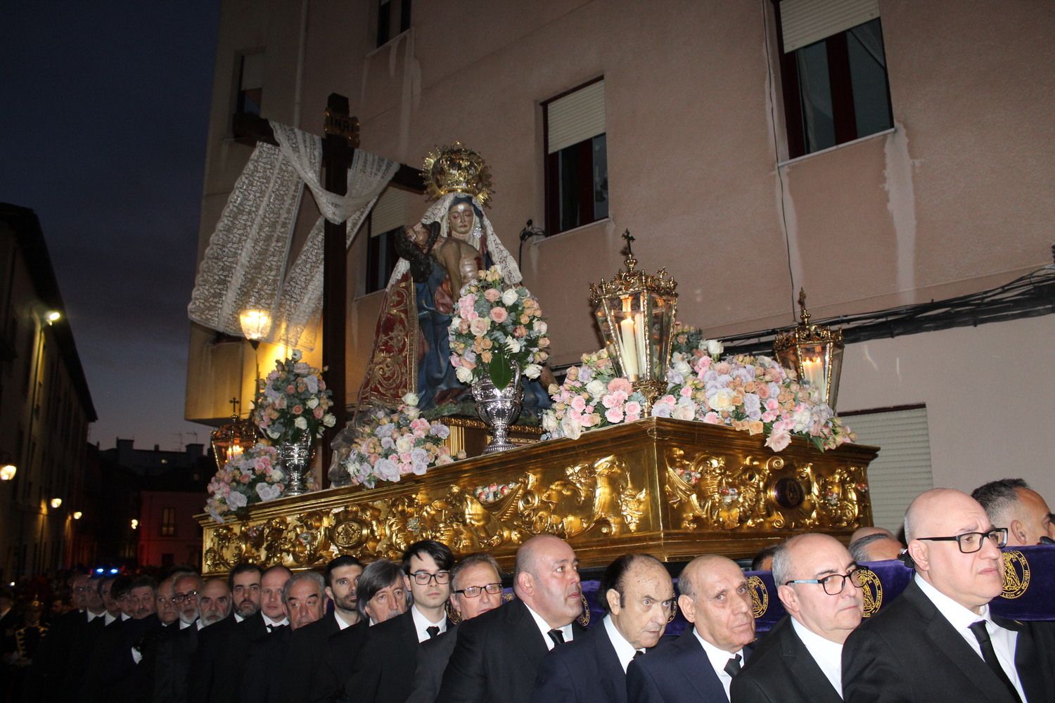 'La Morenica' marca el inicio a la Semana Santa de León | José Martín