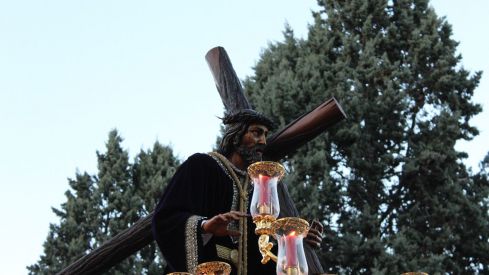 Angustias, el Nazareno y Minerva llenan León de Pasión | José Martín