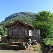 Un hórreo en Santa Marina de Valdeón | Eduardo Margareto / ICAL