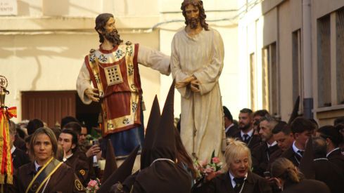 Doble liberación en León: la Procesión del Perdón concede un indulto y una libertad condicional | José Martín