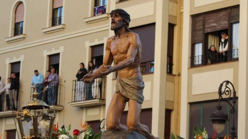 Doble liberación en León: la Procesión del Perdón concede un indulto y una libertad condicional | José Martín