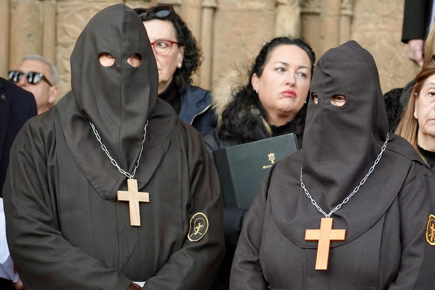 Doble liberación en León: la Procesión del Perdón concede un indulto y una libertad condicional | Carlos S. Campillo / ICAL