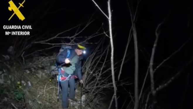 Rescatado un montañero de 19 años desorientado en la parte leonesa de Picos de Europa 
