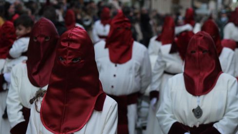 La Sagrada Cena recorre León llenando las calles de devoción | José Martín