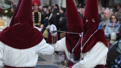 La Sagrada Cena recorre León llenando las calles de devoción | José Martín
