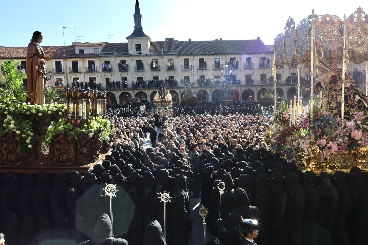  La Junta Mayor de Semana Santa de León resalta “el magnífico y completo desarrollo de todos los actos y procesiones”