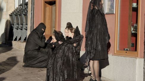 Más de 4.000 papones arropan el Encuentro en la Plaza Mayor de León | Carlos S. Campillo / ICAL Más de 4.000 papones arropan el Encuentro en la Plaza Mayor de León | Carlos S. Campillo / ICAL
