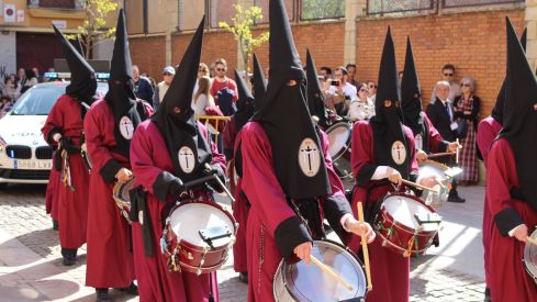 El Desenclavo vuelve a las calles de León tras dos años 'encerrados' por la lluvia | José Martín El Desenclavo vuelve a las calles de León tras dos años 'encerrados' por la lluvia | José Martín