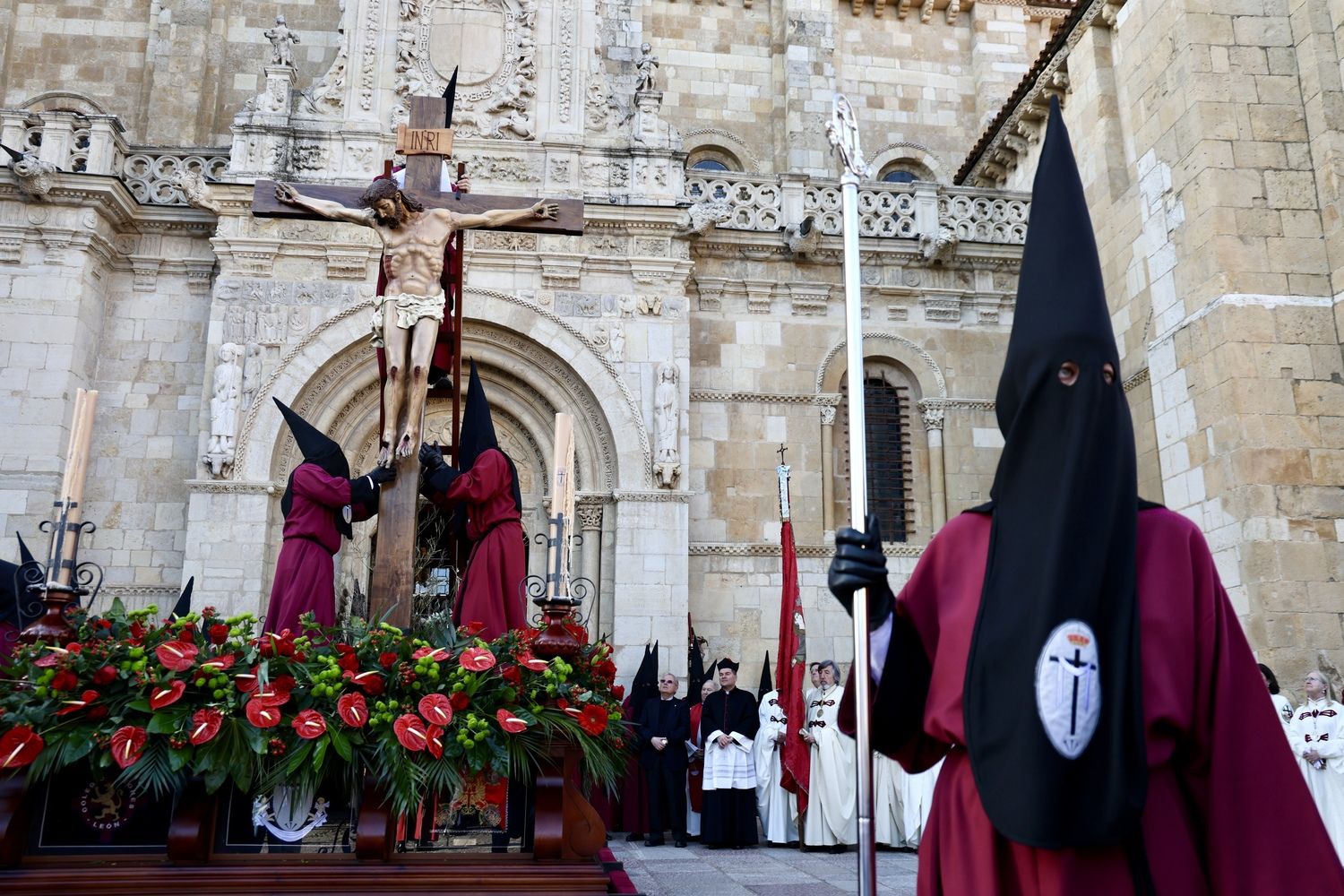 El Desenclavo vuelve a las calles de León tras dos años 'encerrados' por la lluvia | Carlos S. Campillo / ICAL El Desenclavo vuelve a las calles de León tras dos años 'encerrados' por la lluvia | Carlos S. Campillo / ICAL