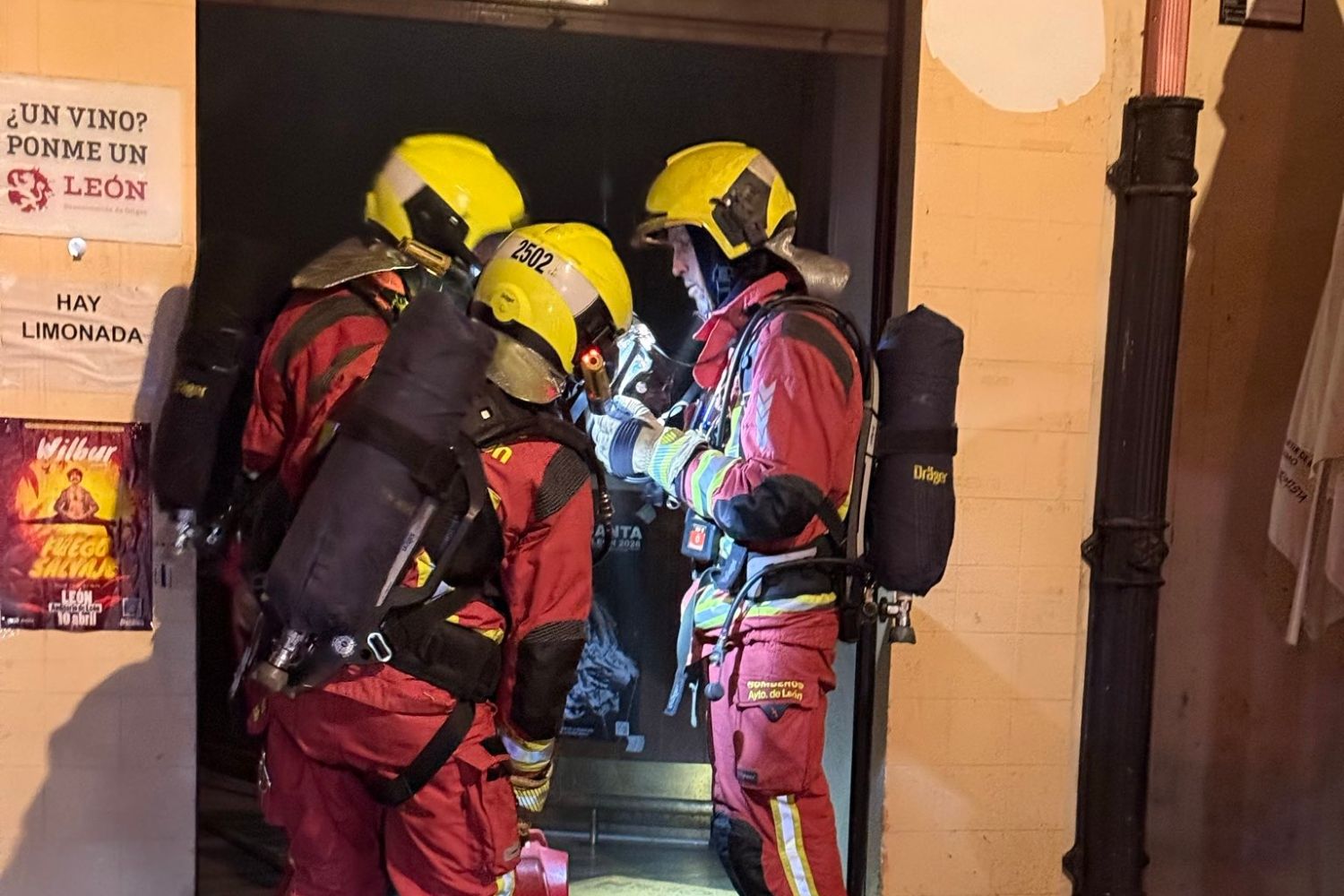 Incendio arrasa la cocina de un restaurante en pleno centro de León | Bomberos de León