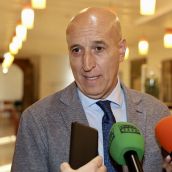 Diez atribuye las críticas de Cendón a su “frustración” por el resultado del 15M y asegura que seguirá trabajando por León | Carlos S. Campillo / ICAL