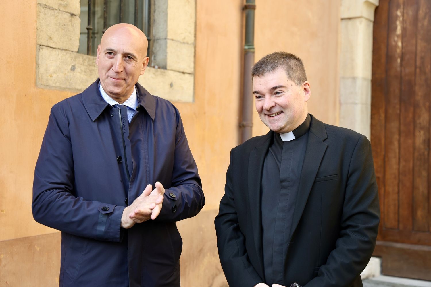 Tradicional legacía preparatoria para la ceremonia de Las Cabezadas | Carlos S. Campillo / ICAL