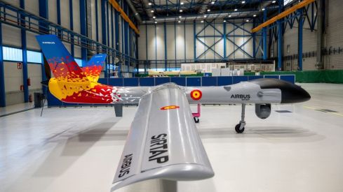 Drones y formación militar: La Base Aérea Virgen del Camino recibe 22M€ para impulsar el SIRTAP y la educación aeronáutica | AIRBUS Drones y formación militar: La Base Aérea Virgen del Camino recibe 22M€ para impulsar el SIRTAP y la educación aeronáutica | AIRBUS