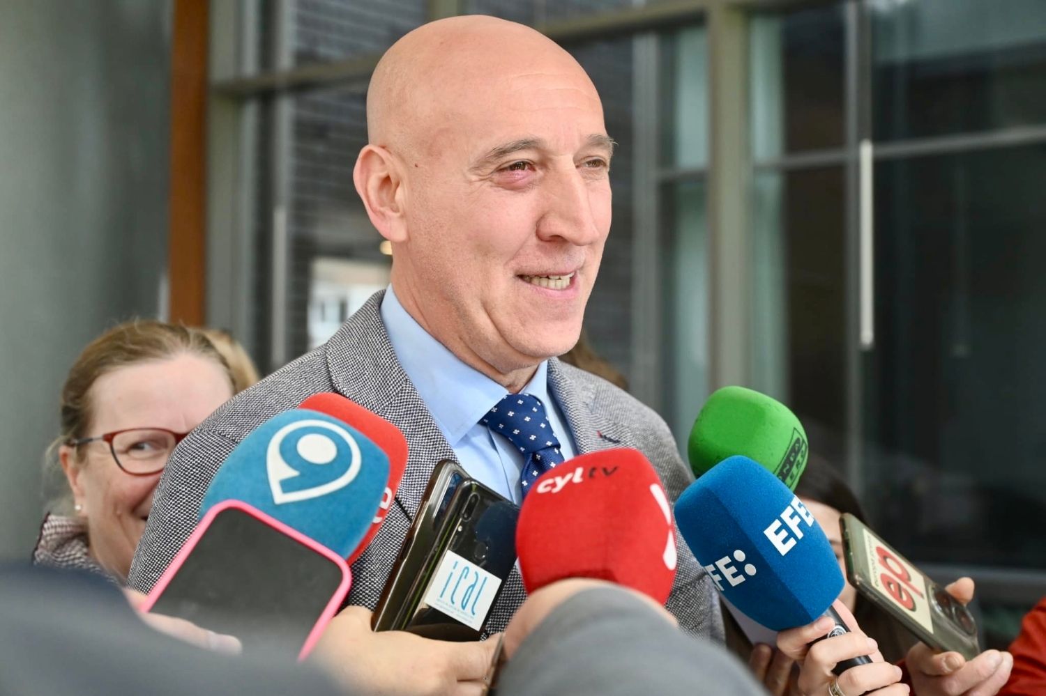 Diez zanja la polémica con Cendón: “Yo no me voy a ir de mi partido. Punto”