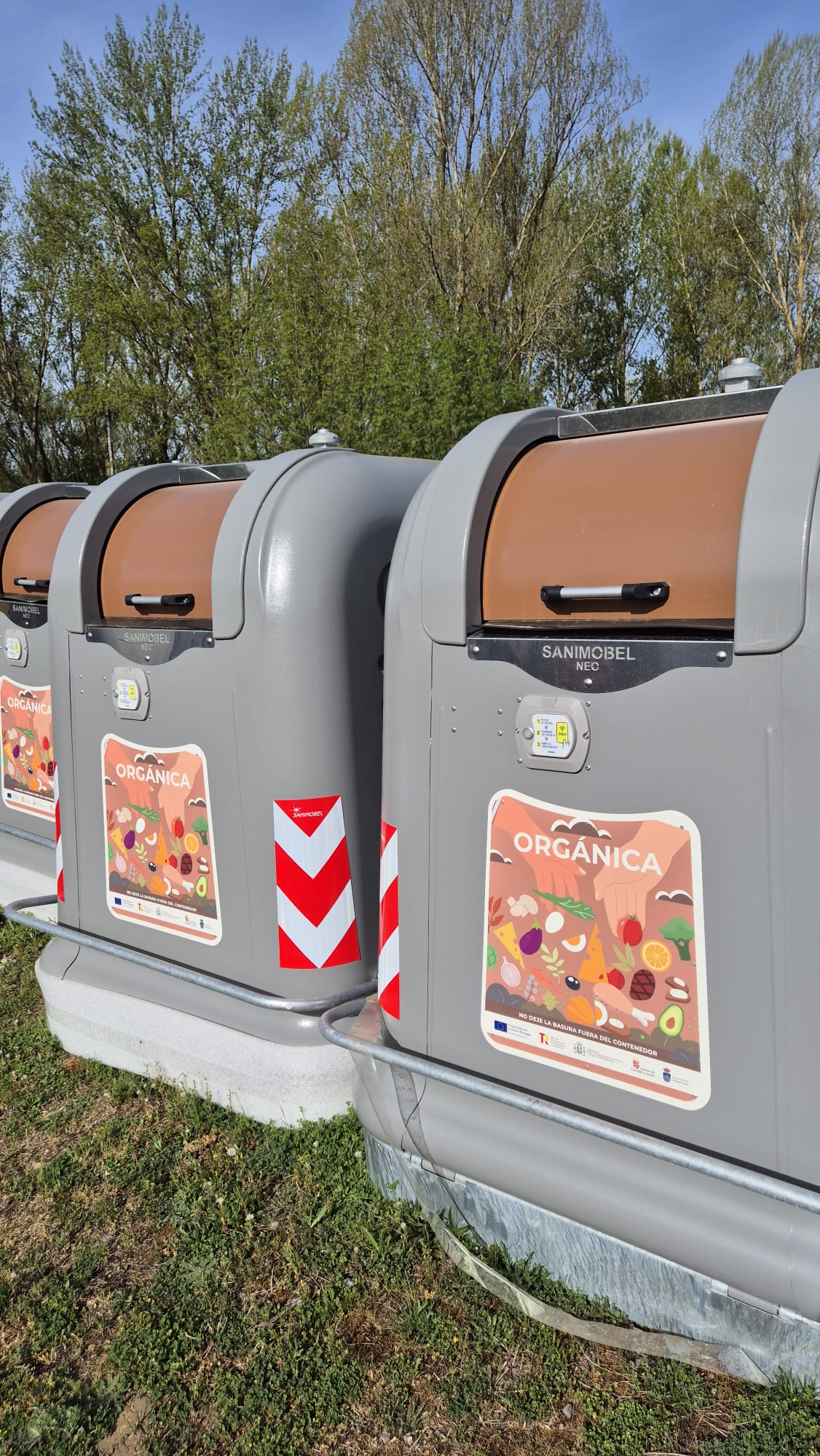 Nuevos contenedores de Villaquilambre