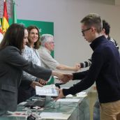 David Lorente (IES Lancia, León) y Eva Pérez (IES Europa, Ponferrada), ganadores de las Olimpiadas de Física y Química en la ULE