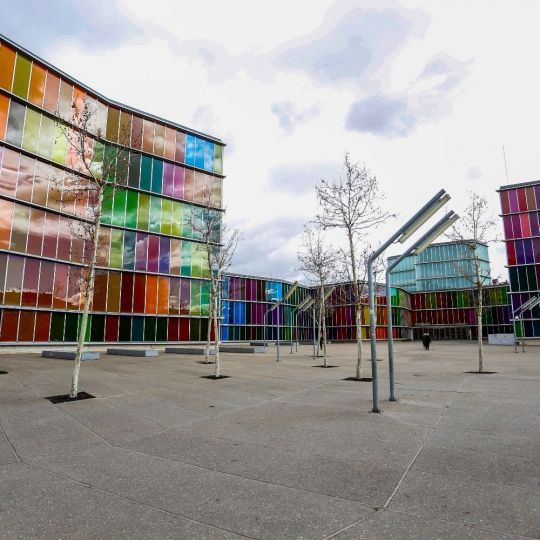 Entrada gratuita y visitas guiadas: El Musac abre sus puertas el 23 de abril