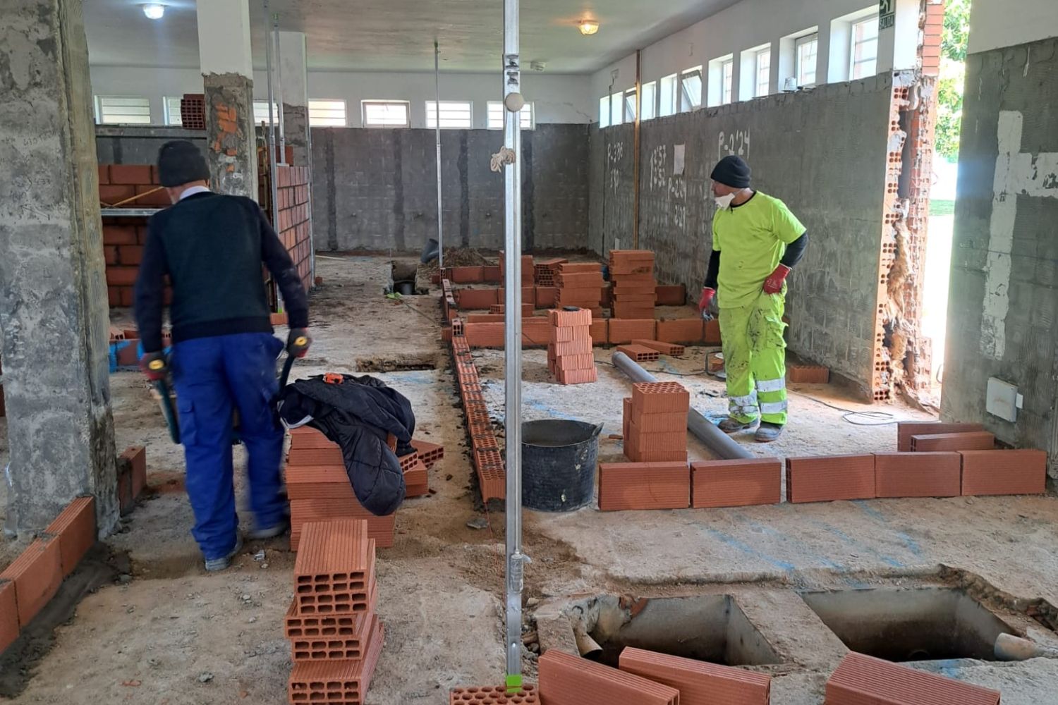 La Bañeza renueva los vestuarios de sus piscinas con una inversión de 265.000 euros