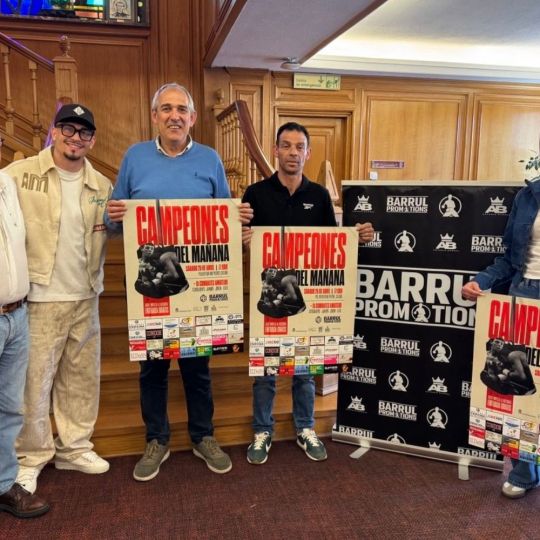 Presentación velada Campeones del mañana boxeo (2) (1)