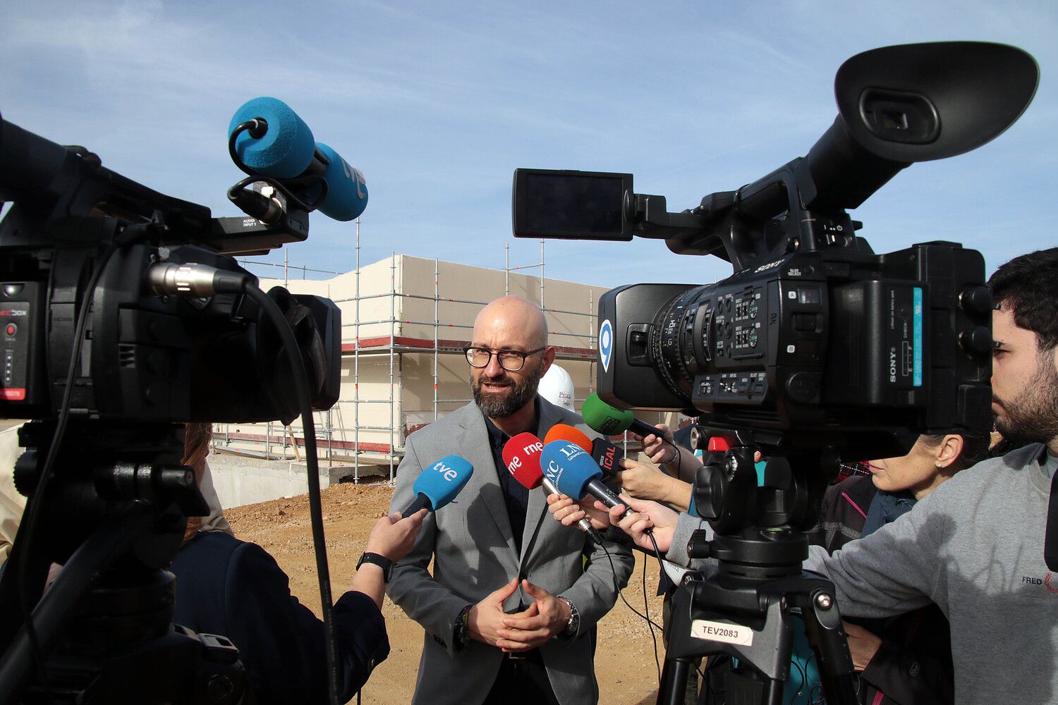 Visita de Héctor Alaiz Moretón a las obras del nuevo centro examinador de la DGT | Peio García / ICAL