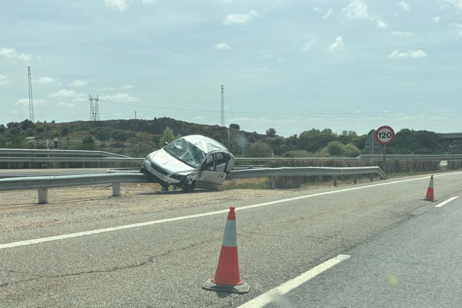 Dos heridos en un accidente en la A-6 en Astorga
