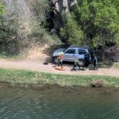 Rescatan a un hombre inconsciente junto al embalse de Selgas de Ordás (León)