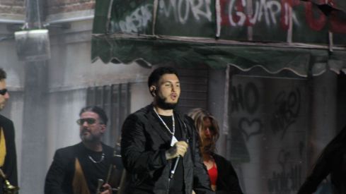 Omar Montes llena León con su concierto por el Día de la Comunidad | José Martín